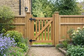 Sagging Fence Gates – Realign Them for Easier Closing post thumbnail image