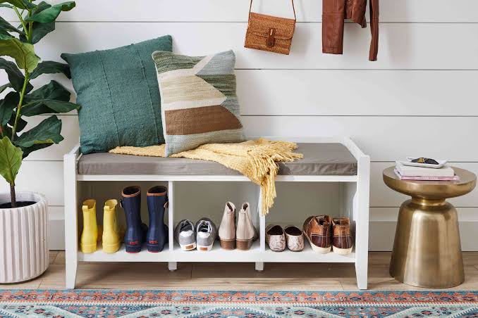 Messy Entryway Shoes – Organize Footwear Near Main Doors post thumbnail image